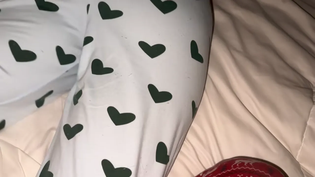 Real Homemade - Amateur Stepsister Pussy Rub