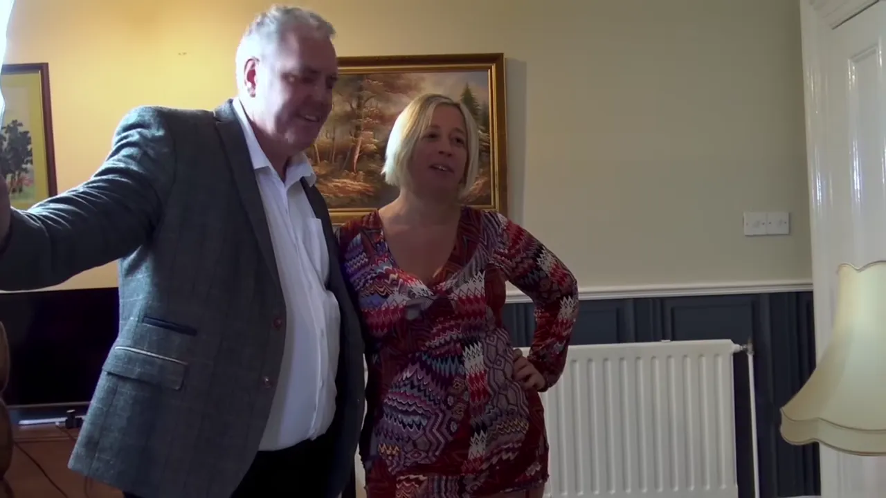 swingers - Hot Wife Swap Couple Swinging