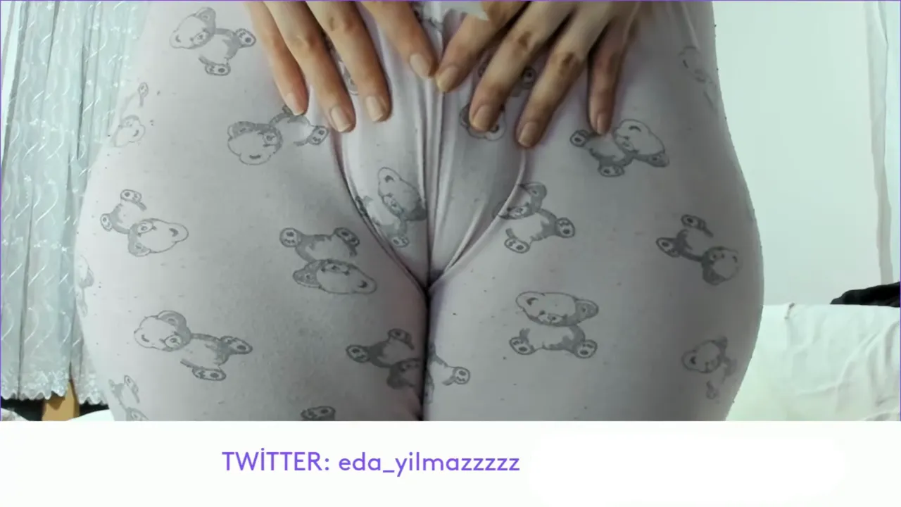 Japanese MILF - Hot Turkish MILF Cam Show Pajama Fingering